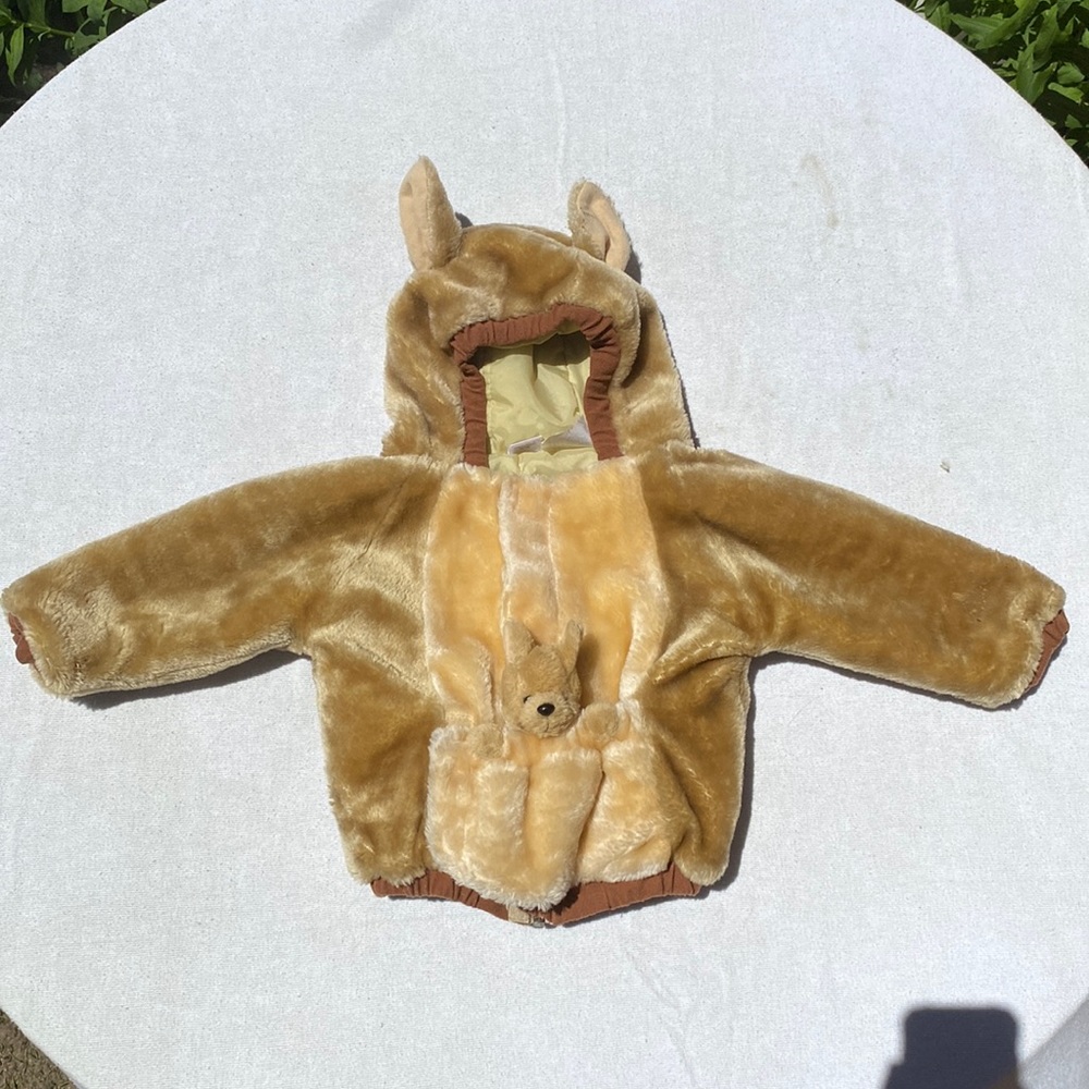 Kangaroo jacket for toddlers.